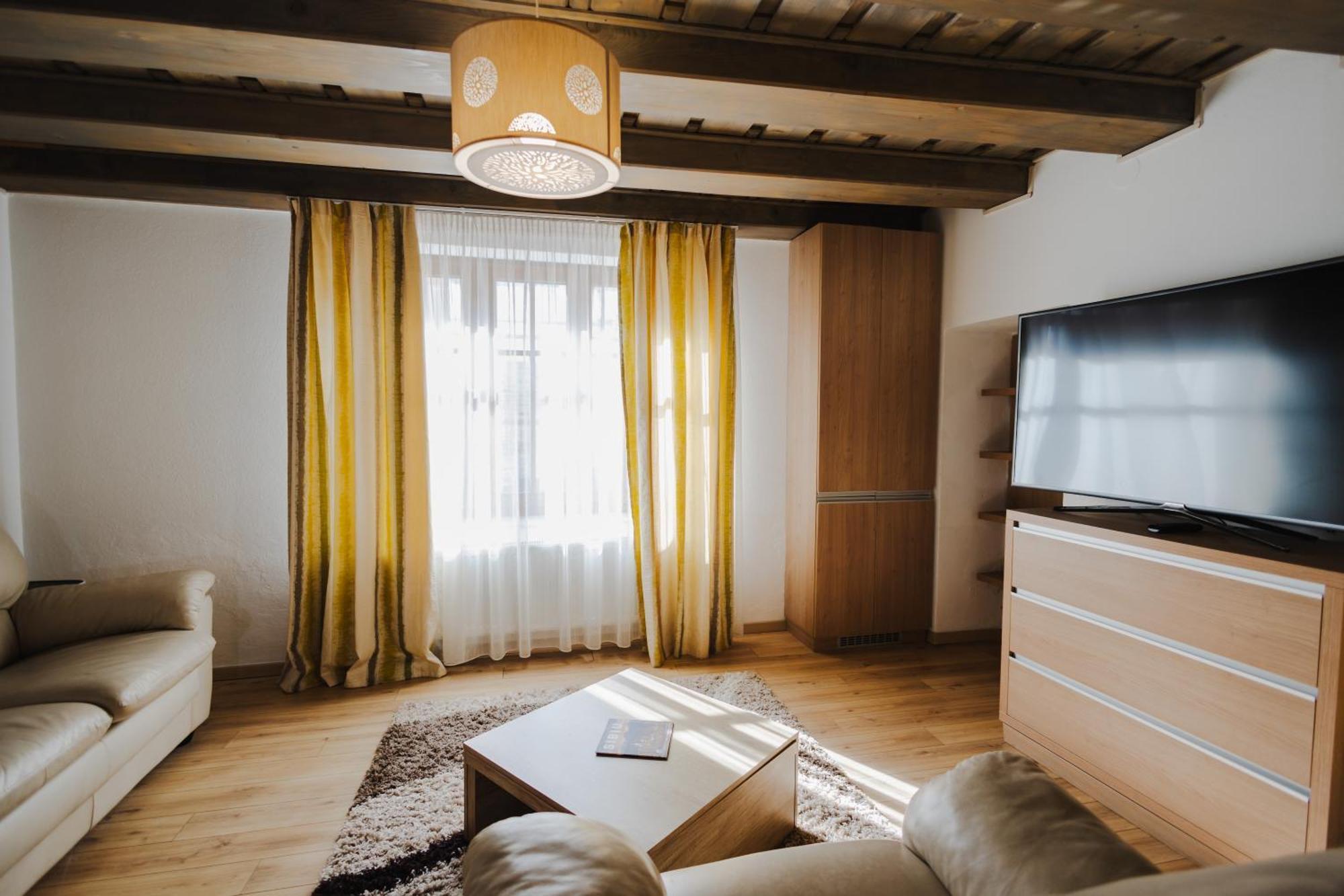 Casa Nicolae Luxury Suites Сибиу Экстерьер фото